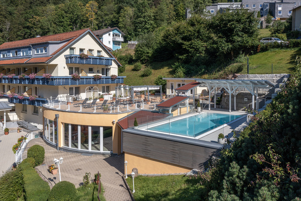 Aussenansicht des Wellnesshotel Rothfu