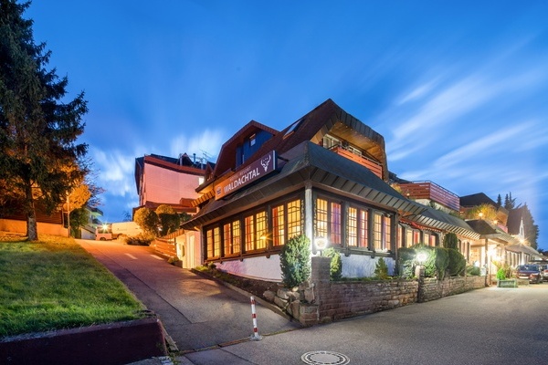 Au�enansicht Haupthaus