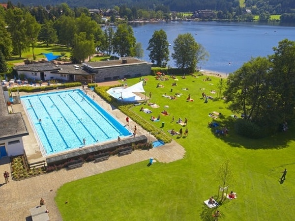 Badestelle Titisee Bildnachweis: Copyrights der Hochschwarzwald Tourismus GmbH