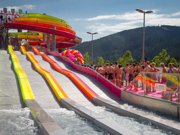 Galaxy Racer BADEPARADIES SCHWARZWALD Bildnachweis: Mit freundlicher Genehmigung des Marketing BADEPARADIES SCHWARZWALD