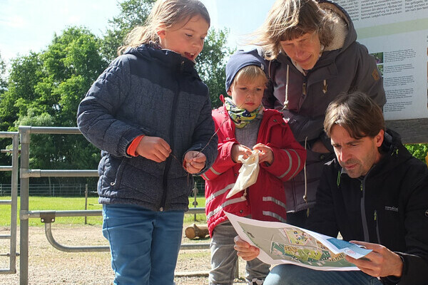 Kinder-Rätseltour Mundenhof Copyright: (Mit freundlicher Genehmigung von FREXIT) Kinder-Rätseltour Mundenhof Copyright: (Mit freundlicher Genehmigung von FREXIT)