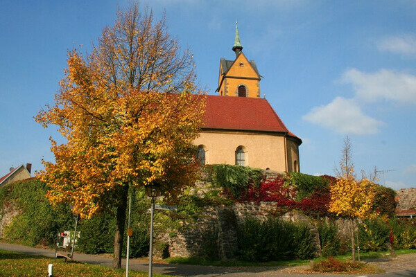  Copyright: (� Hans-Peter Ziesmer)