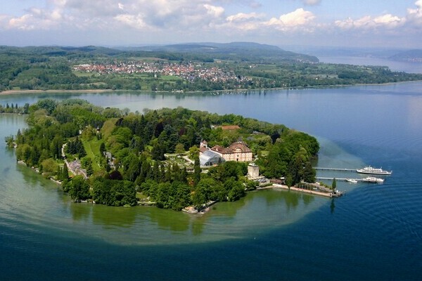  Copyright: ( Mit freundlicher Genehmigung der Mainau GmbH; Fotonachweis: Insel Mainau/Peter Allgaier)